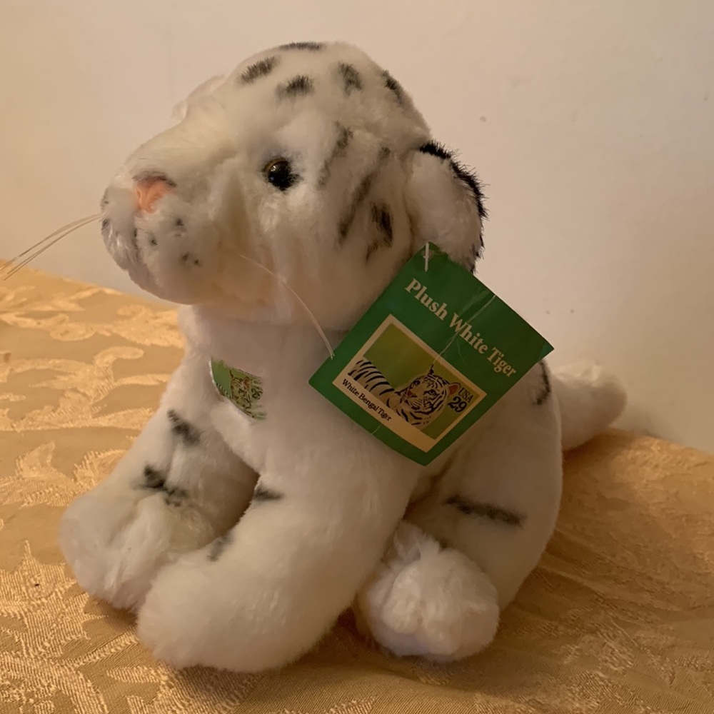 USPS White Tiger Plush Seated 2006